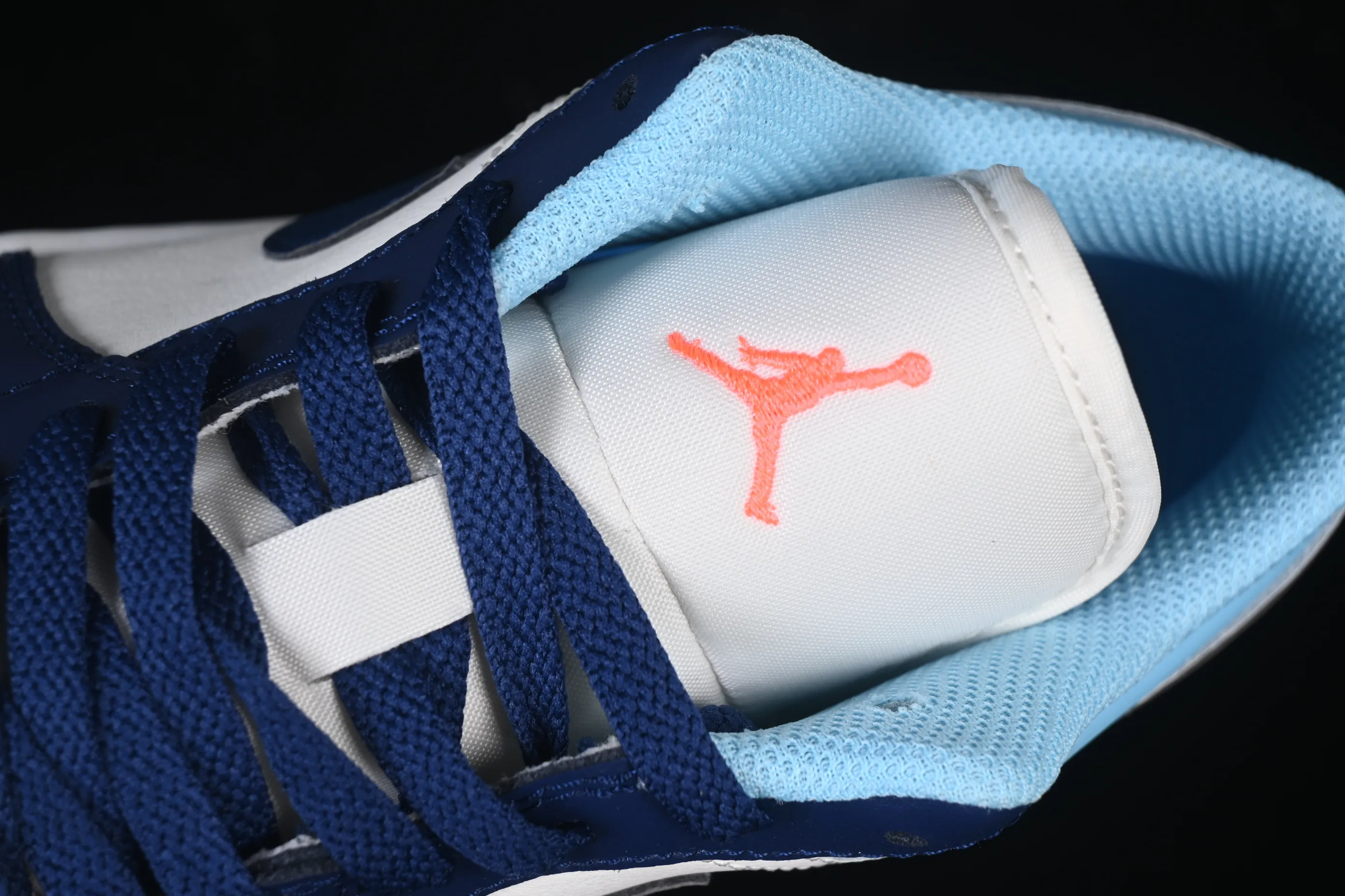 All categories Air Jordan Jordan series basketball shoes Air Jordan 1 Low G version pure original Air Jordan 1 Low AJ1 Joe 1 blue white black hook low-top cultural casual sneakers 553558-149